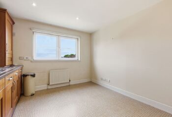 1-1154BogtonAvenue-13.jpg