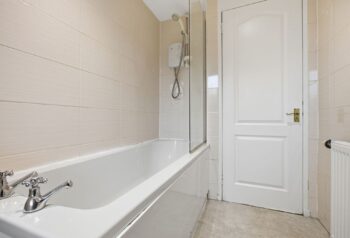 1-150KerrycroyAvenue-15.jpg