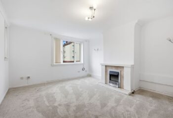 1-150KerrycroyAvenue-4.jpg