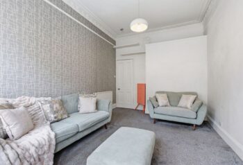 1-1_56_Skirving_Street_006.jpg