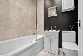 1-25BruntonTerrace-14.jpg