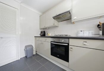12ElginAvenue-17.jpg