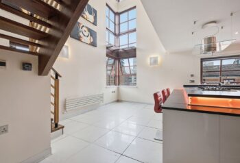 15Grayfriarscourt88albionStreet-3.jpg