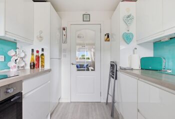 16LinnwoodCourt-11.jpg