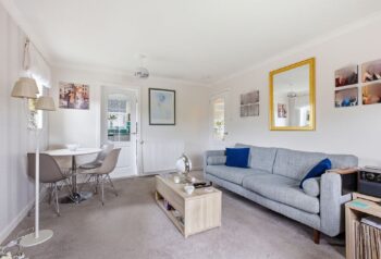 16LinnwoodCourt-16.jpg