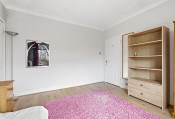 191_Kings_Park_Avenue_Glasgow_027.jpg