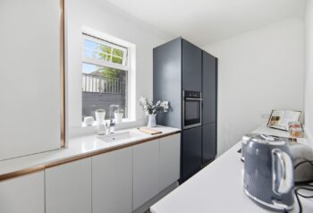 20_Alyth_Crescent_Clarkston_013.jpg