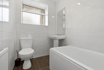 64_Parkneuk_Road_Glasgow_012.jpg