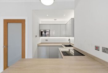 7_Apsley_Street_007.jpg