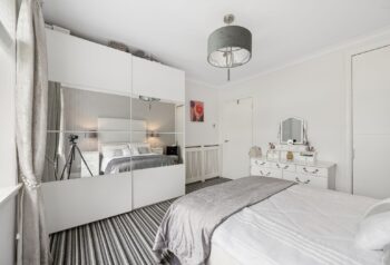 AliWattPhotographerShantaResidentialCarmunnockRoad-13.jpg