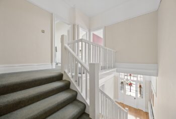 AliWattPhotographerShantaResidentialEastwoodAvenue-32.jpg