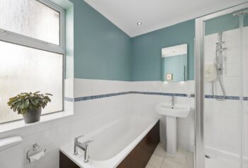 AliWattPhotographerShantaResidentialEastwoodAvenue-33.jpg