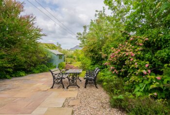 AliWattPhotographerShantaResidentialEastwoodAvenue-4.jpg