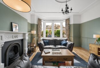 AliWattPhotographerShantaResidentialEastwoodAvenue-41.jpg