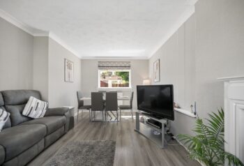AliWattPhotographerShantaResidentialElmoreAvenue-12.jpg