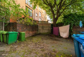 AliWattPhotographerShantaResidentialKingsParkRoad-23.jpg