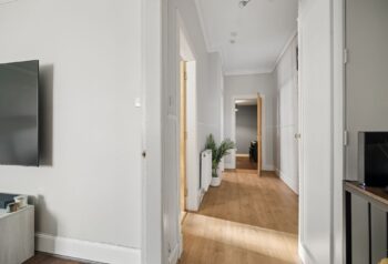 AliWattPhotographerShantaResidentialKingsParkRoad-7.jpg