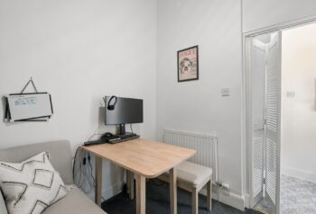 AliWattPhotographerShantaResidentialKirkwellRoad-16.jpg
