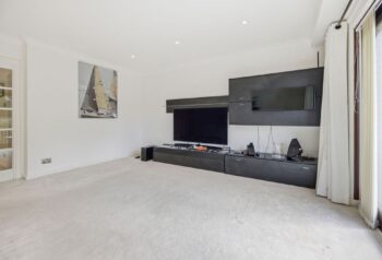 FlatD3MelbourneCourt_003.jpg