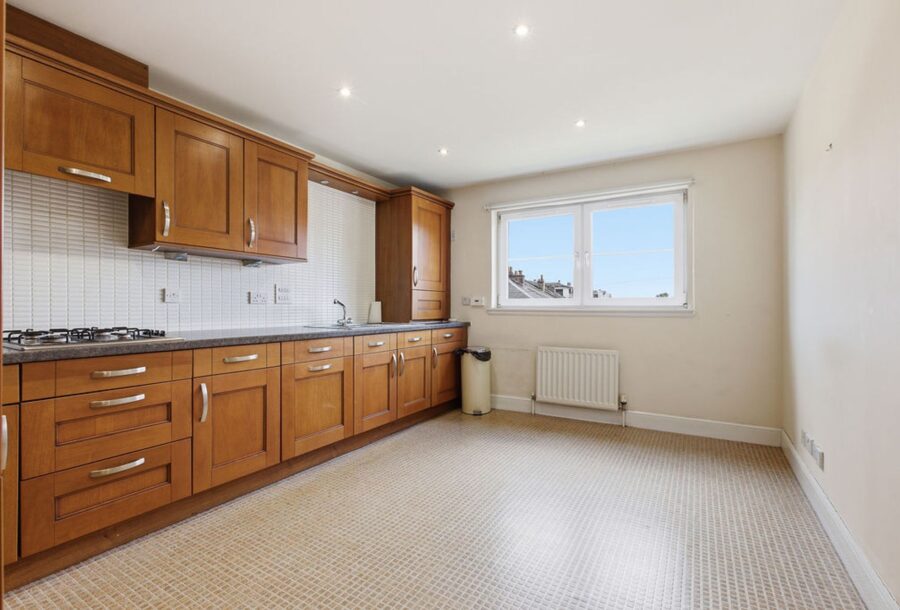 1-1154BogtonAvenue-5.jpg