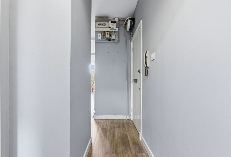 1-122MauleDrive-2.jpg