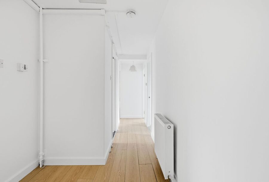 1-150KerrycroyAvenue-3.jpg