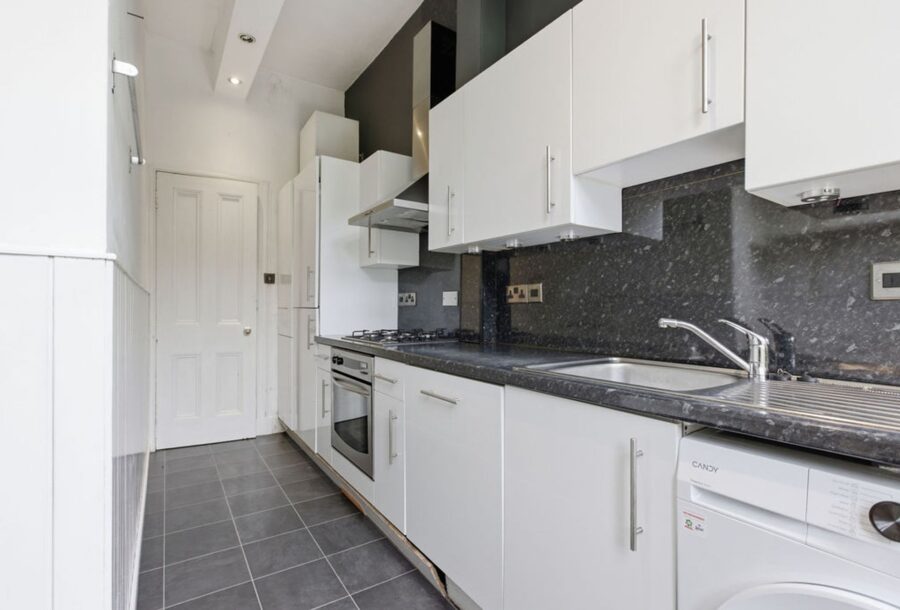 1-1_56_Skirving_Street_009.jpg