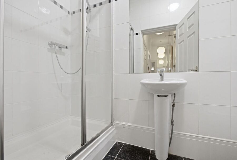 1-23GlasgowStreet-10.jpg