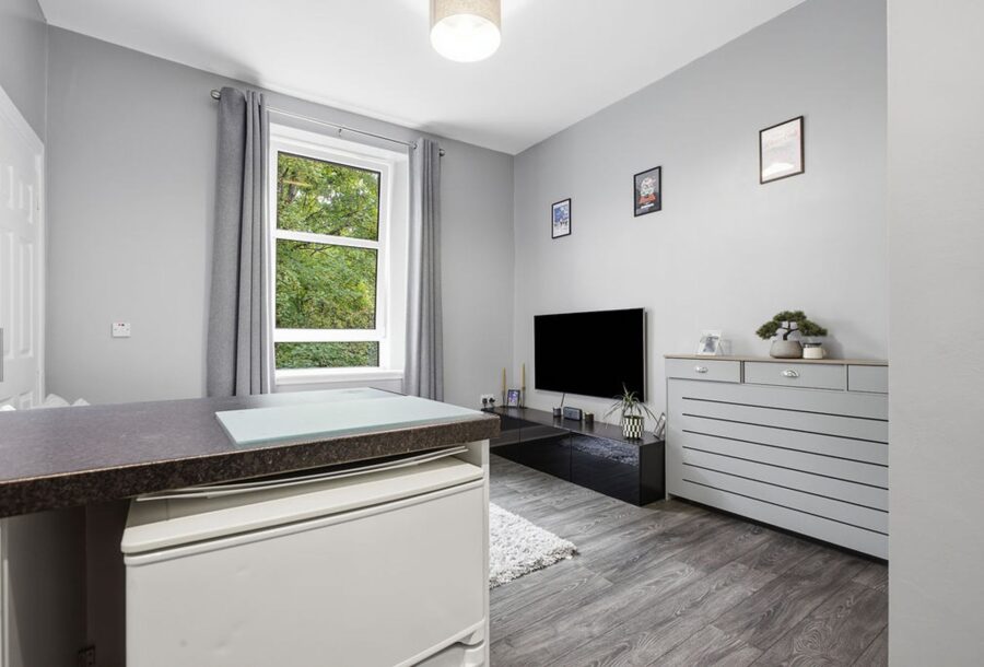 1-25BruntonTerrace-8.jpg