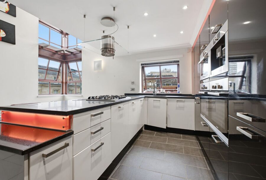 15Grayfriarscourt88albionStreet-10.jpg