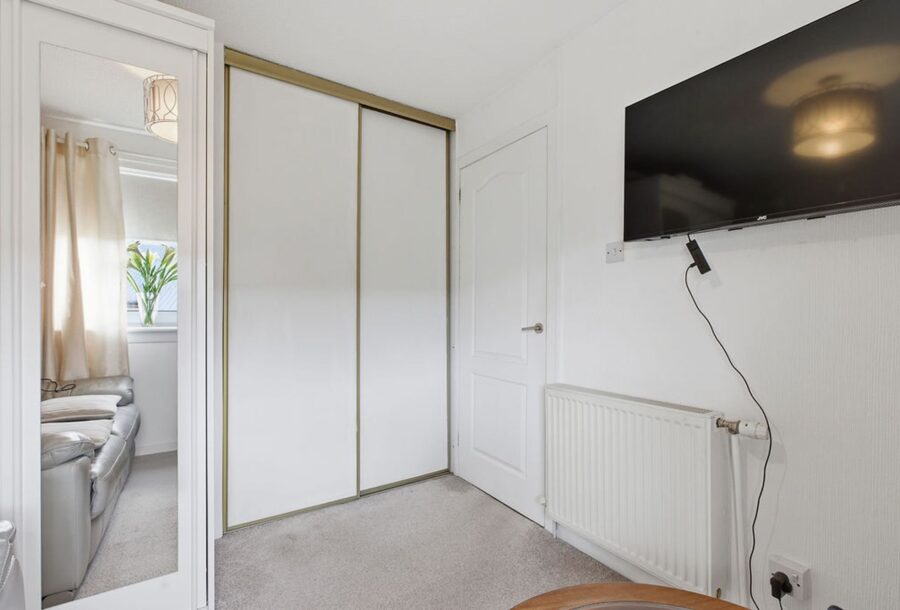 16LinnwoodCourt-5.jpg
