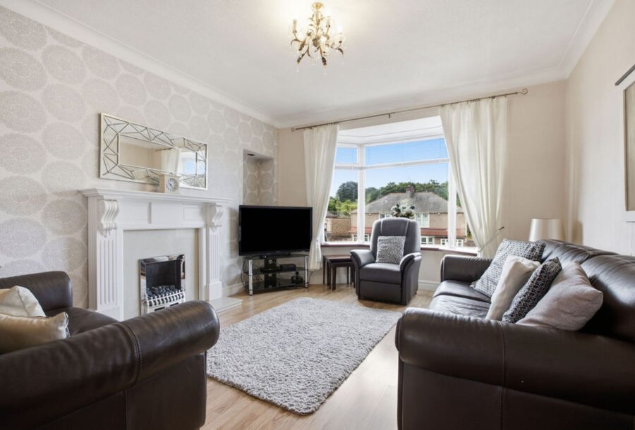 191_Kings_Park_Avenue_Glasgow_010.jpg