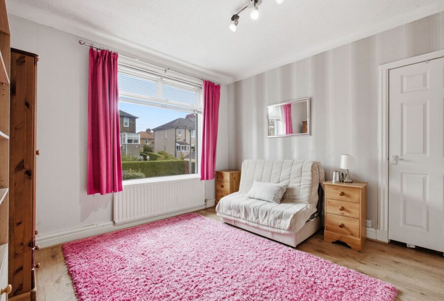 191_Kings_Park_Avenue_Glasgow_026.jpg