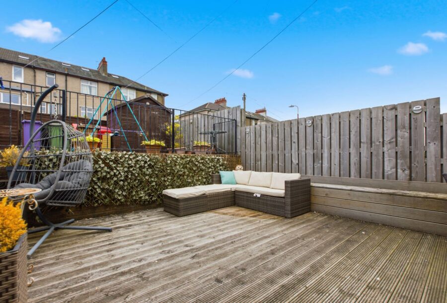 191_Kings_Park_Avenue_Glasgow_040.jpg