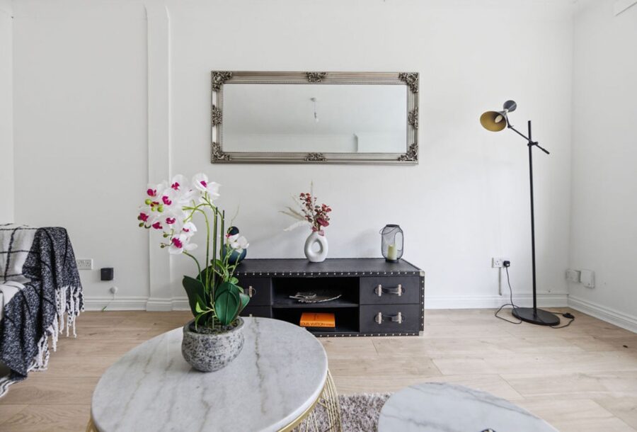 20_Alyth_Crescent_Clarkston_012.jpg