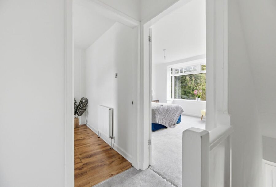 20_Alyth_Crescent_Clarkston_027.jpg
