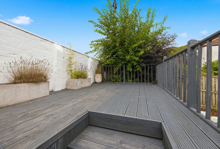 20_Alyth_Crescent_Clarkston_034.jpg