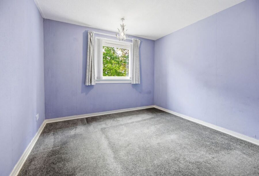 32-20EglintonCourt_006.jpg