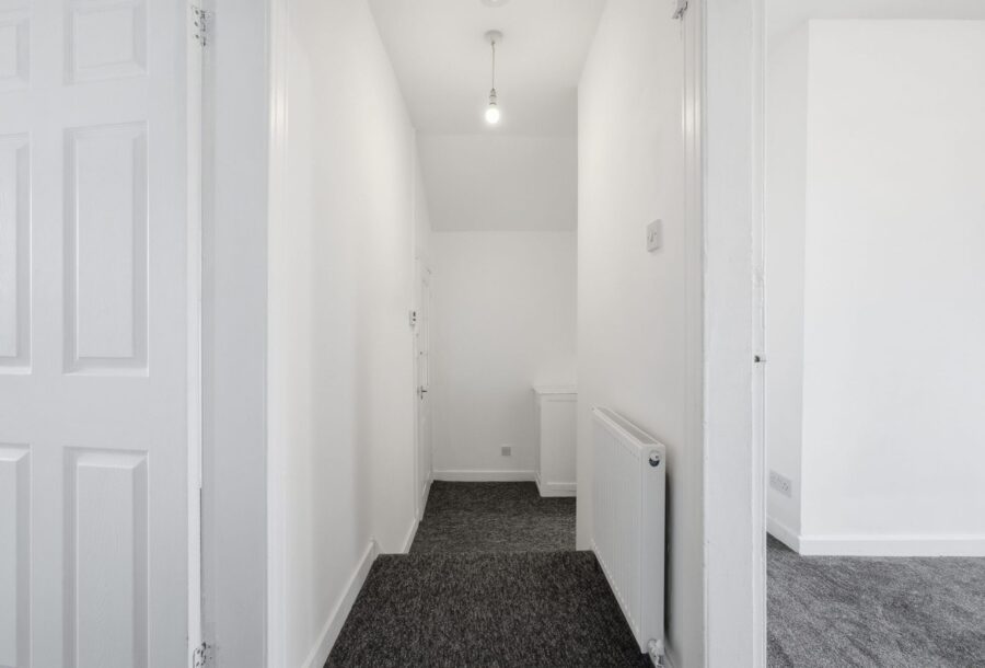 49-croftside-avenue-01-web.jpg