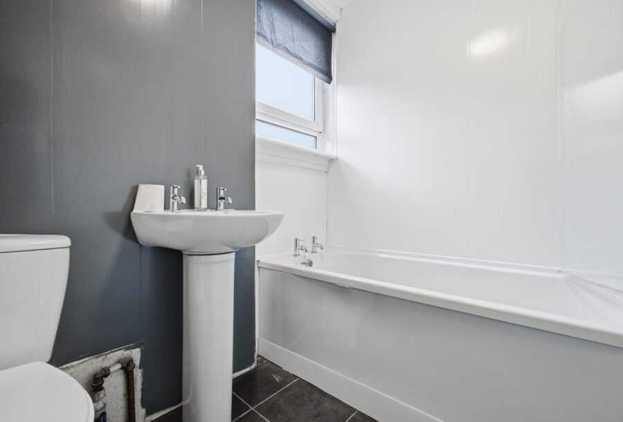 49-croftside-avenue-15-web.jpg