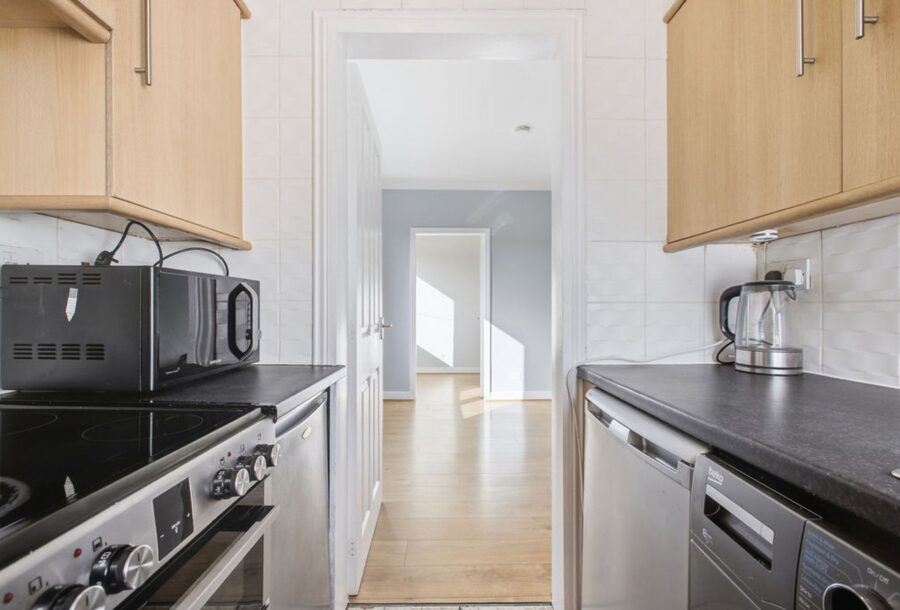 56_Croftside_Avenue_Glasgow_007.jpg