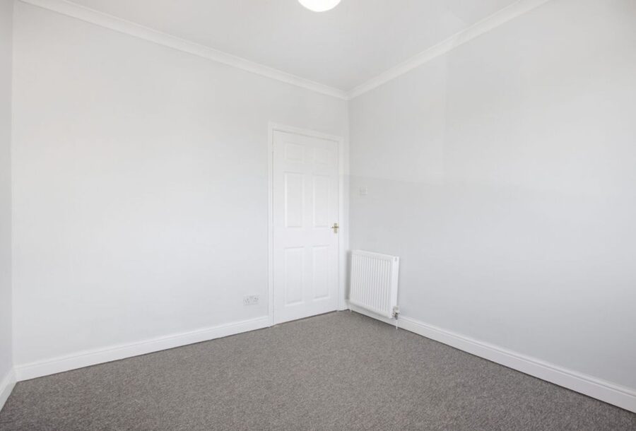 56_Croftside_Avenue_Glasgow_013.jpg