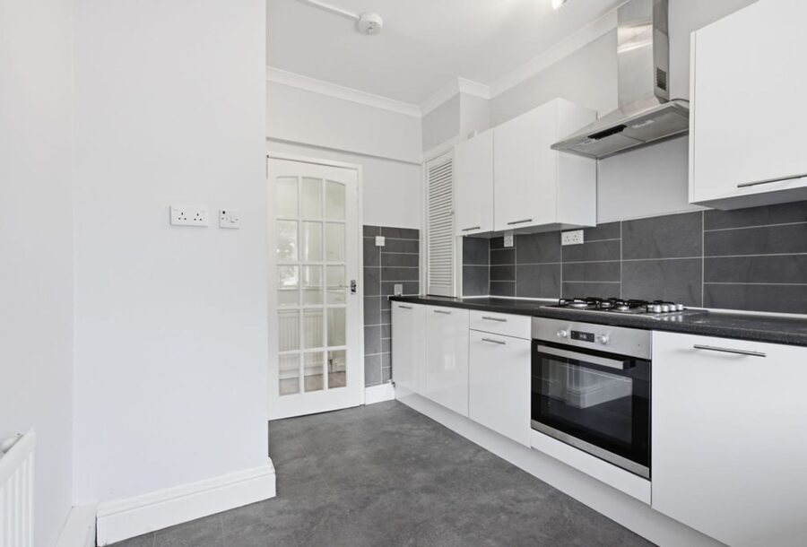 64_Parkneuk_Road_Glasgow_006.jpg