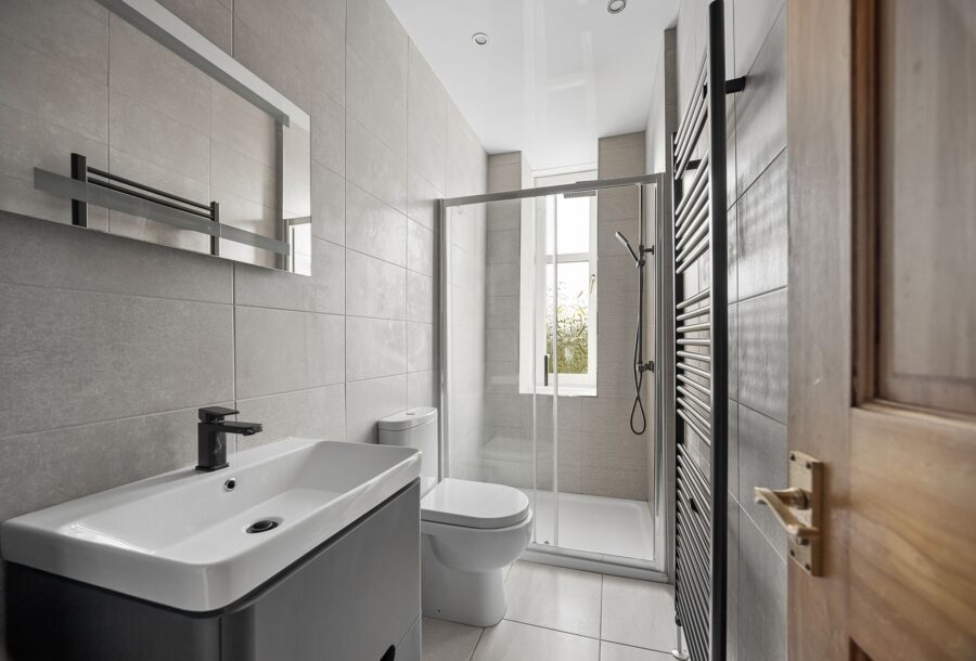 AliWattPhotographerShantaResidentialKingsParkRoad-2.jpg